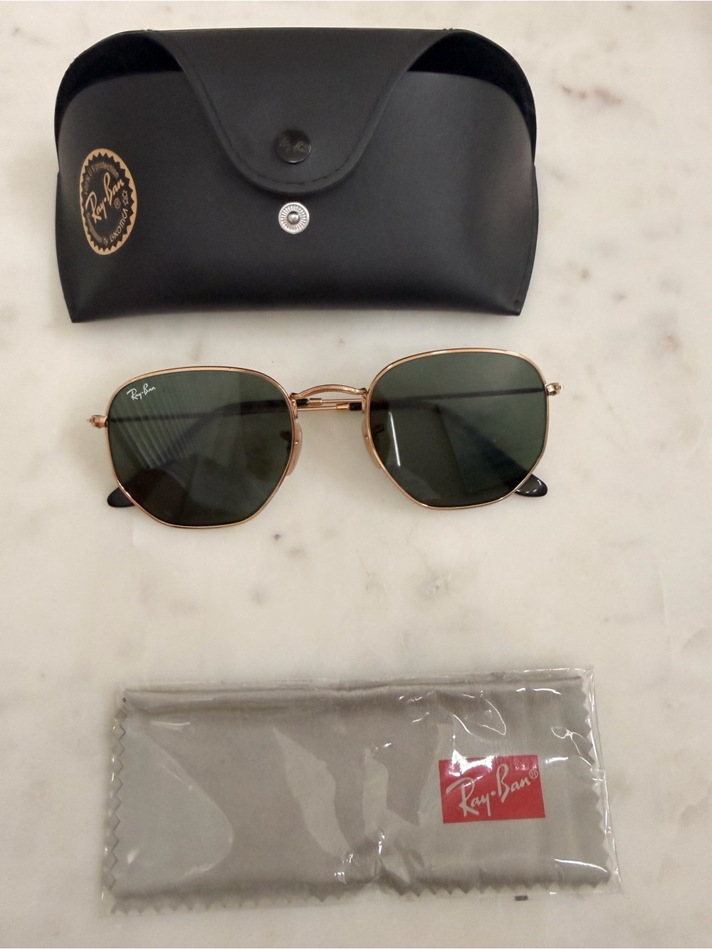 Ray-Ban Women's Gold Frame Sunglasses with Green Lenses - Hex Oval